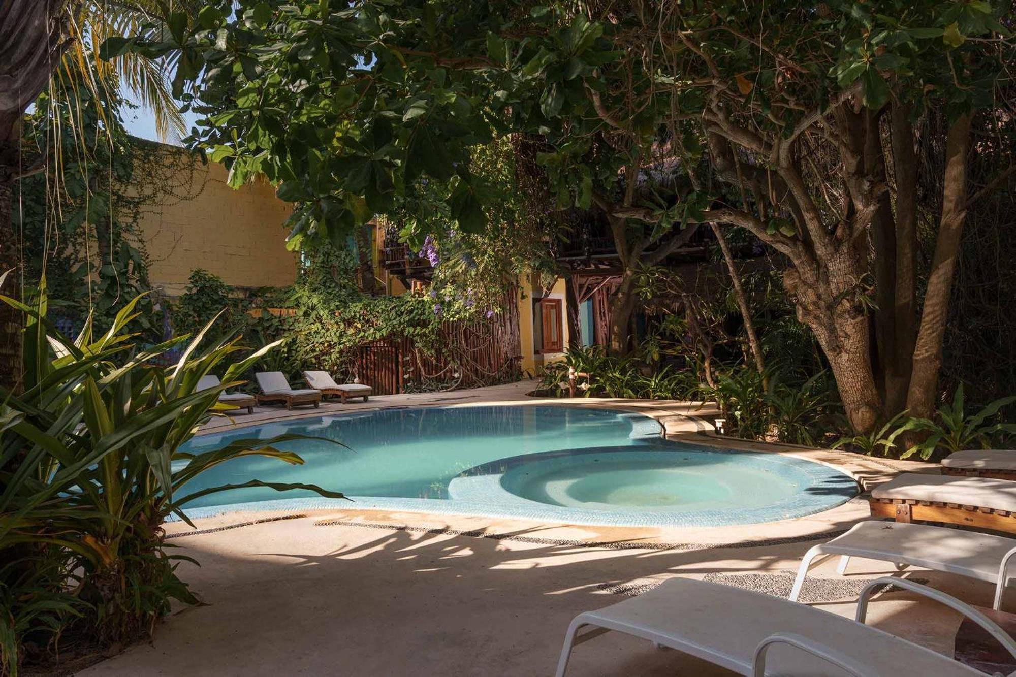 Exe El Pueblito Hotel Isla Holbox Exterior photo