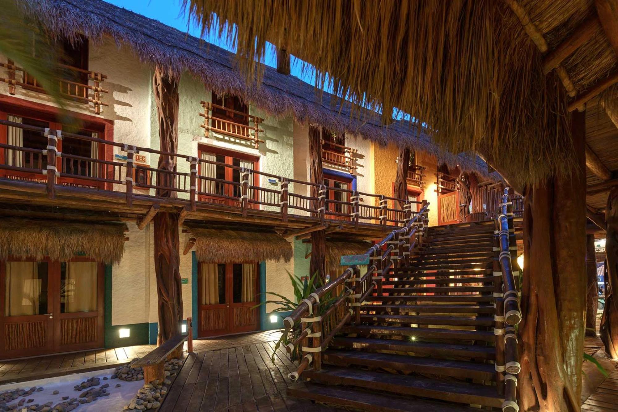 Exe El Pueblito Hotel Isla Holbox Exterior photo